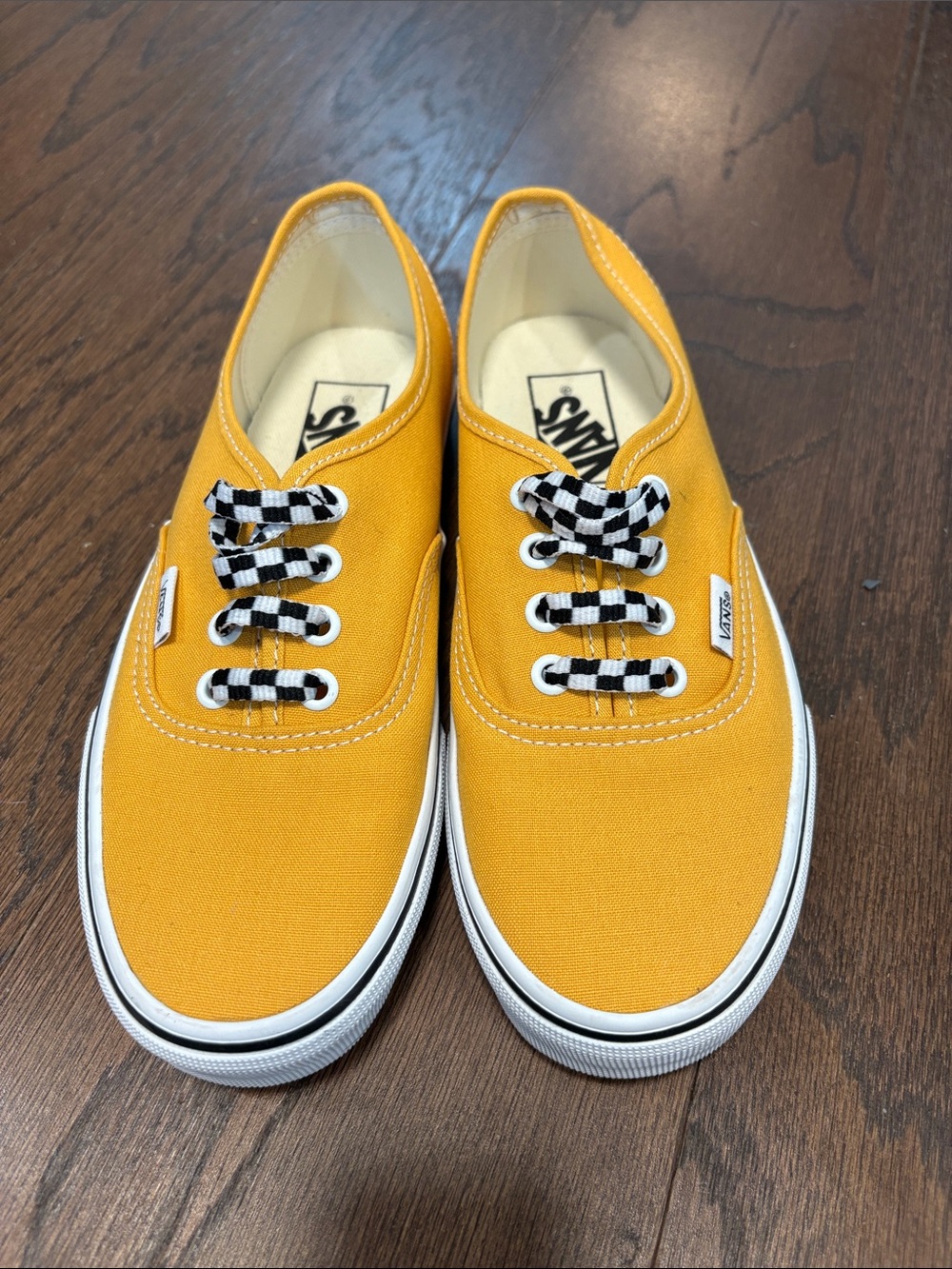 Vans Yellow Canvas Low-Top Sneakers with Checkerboard Laces new 6.5 W